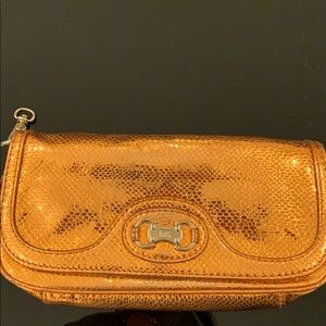 💯Authentic Michael Kors clutch